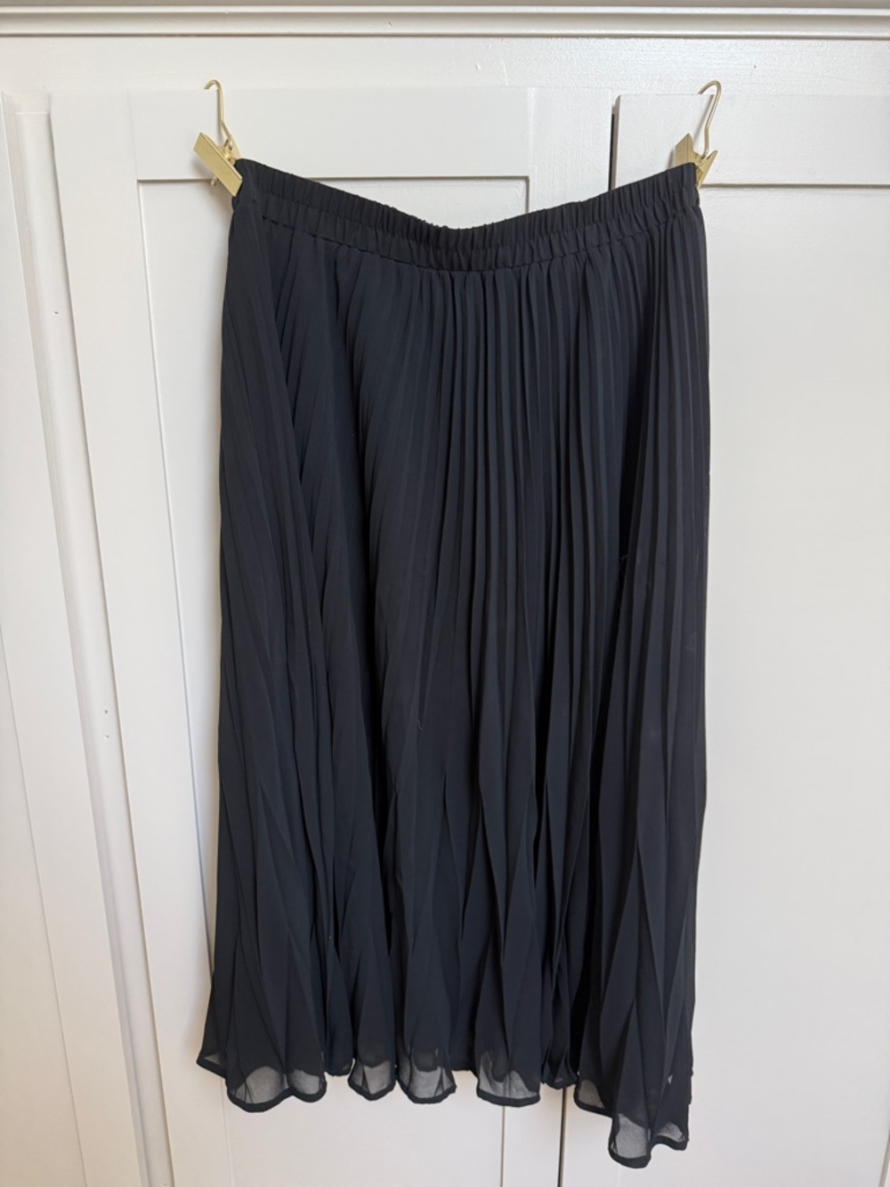 a new day Black Pleated Midi Skirt